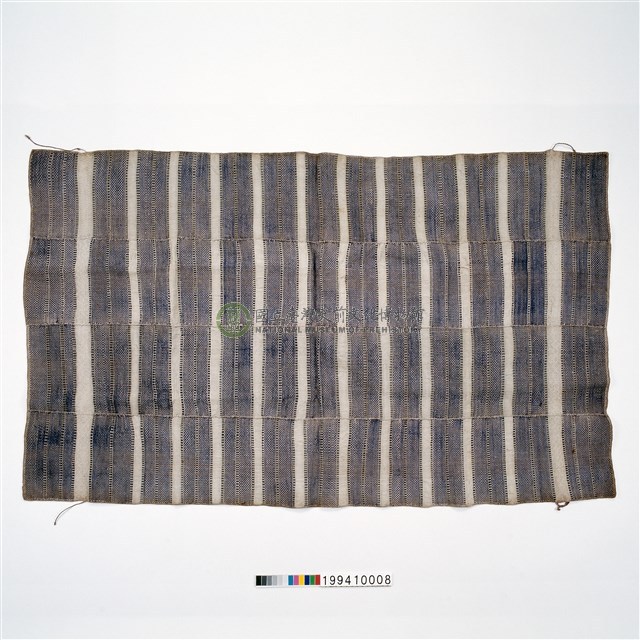 女子披肩式上衣