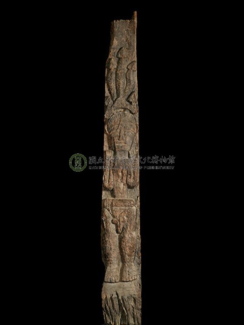 木雕立柱