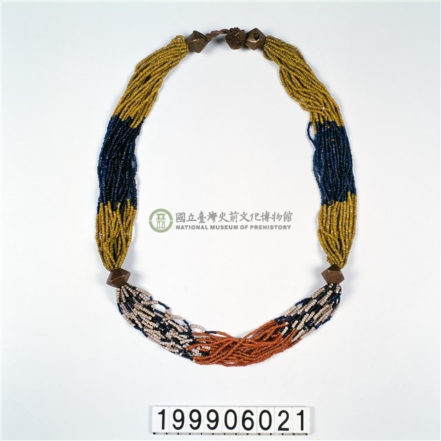 琉璃珠項飾