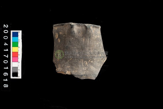 高口罐口緣-帶紋