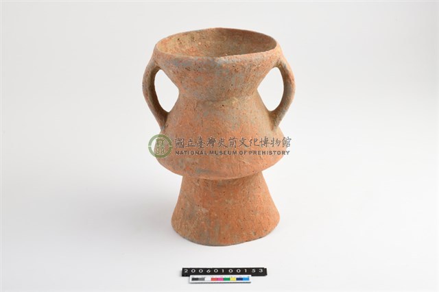 雙豎把折腹圈足陪葬陶罐