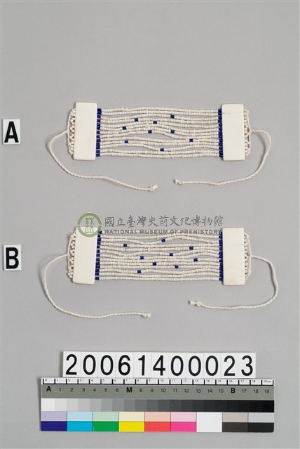 男子腕飾