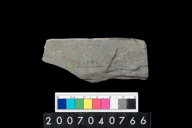 不明石器柄部殘件