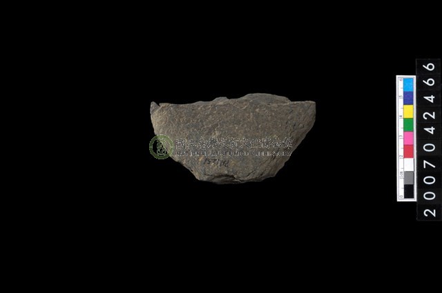 石環製作材料-中央帶啄痕打製圓板