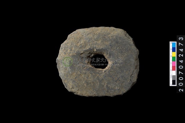 石環製作材料-中央帶小啄孔打製圓板