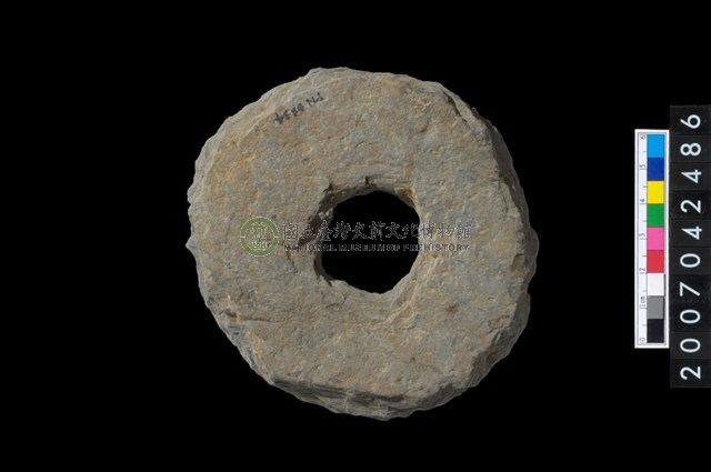 石環製作材料-中央帶小啄孔打製圓板