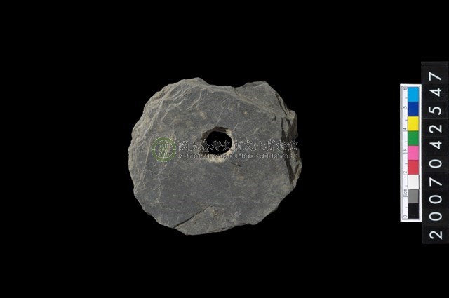 石環製作材料-中央帶小啄孔打製圓板