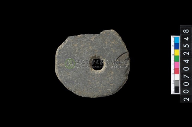 石環製作材料-中央帶小啄孔打製圓板