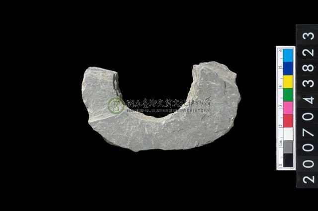 石環製作材料－周緣修整石環粗胚