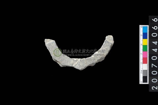 石環製作材料－周緣修整石環粗胚