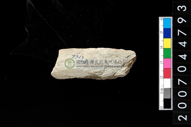磨製石器殘件