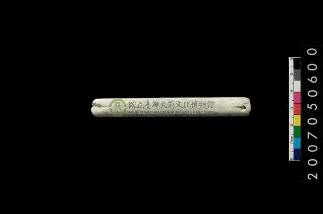 兩端帶穿玉棒