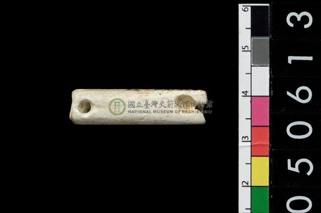 兩端帶穿玉棒