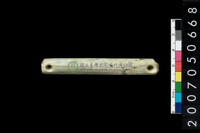 兩端帶穿玉棒