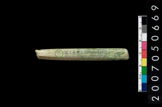 兩端帶穿玉棒