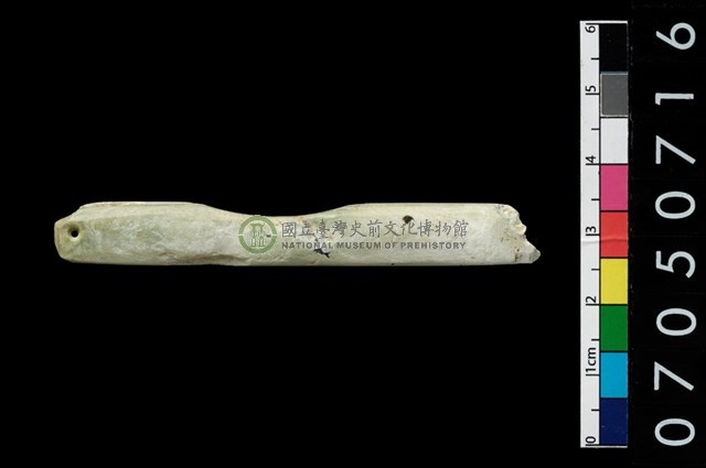 兩端帶穿玉棒
