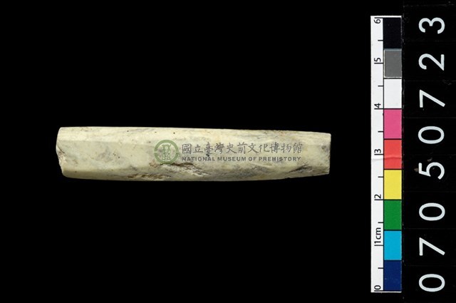 兩端帶穿玉棒