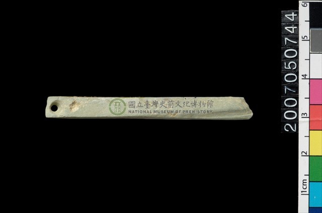 兩端帶穿玉棒