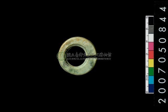 環狀玦形耳飾