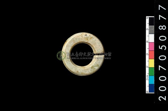環狀玦形耳飾