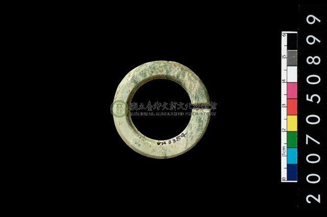 環狀玦形耳飾