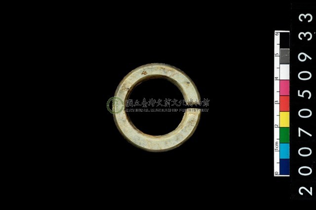 環狀玦形耳飾