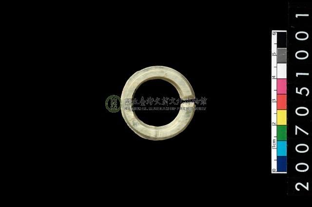 環狀玦形耳飾
