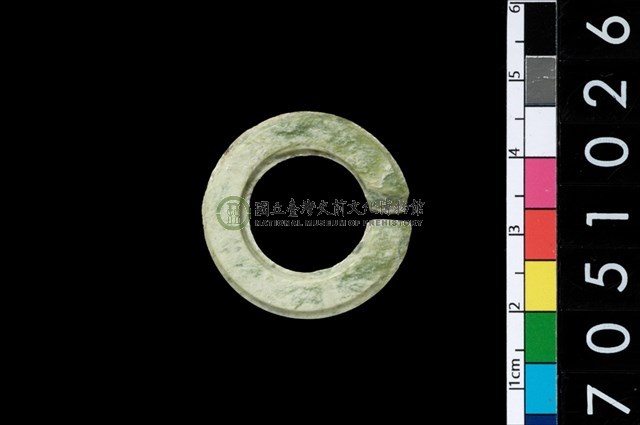環狀玦形耳飾
