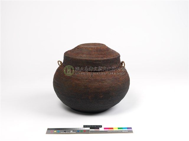 圓型藤器