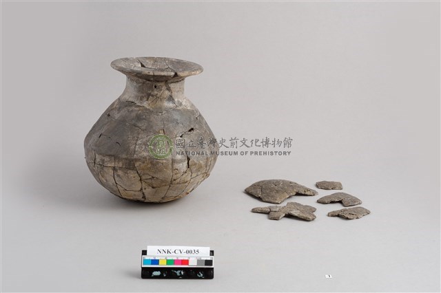 敞口高頸折腹平底罐(含蓋)