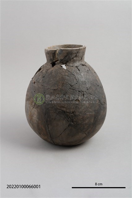 直口垂腹平底瓶