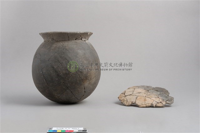 敞口鼓腹圜底罐(含蓋)