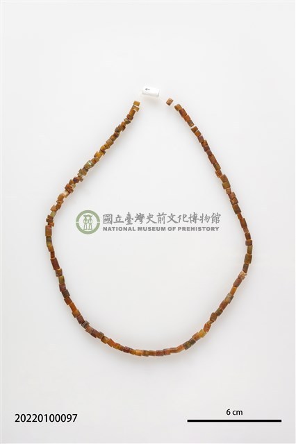 玉管珠串