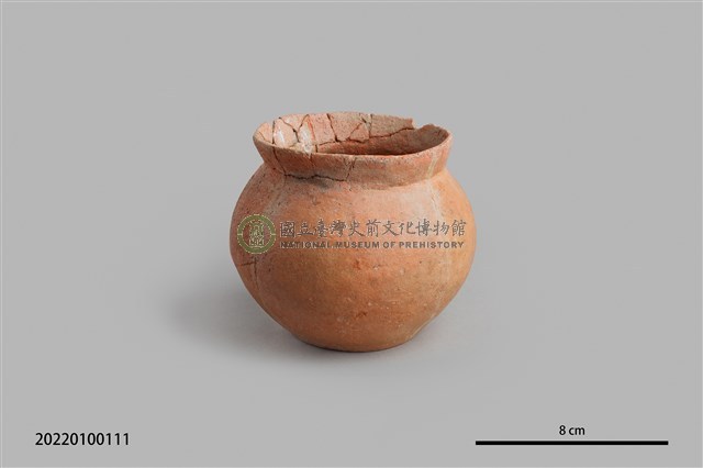 敞口鼓腹平底罐