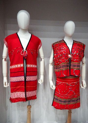 新進藏品介紹：1982-2013年的賽夏族服飾