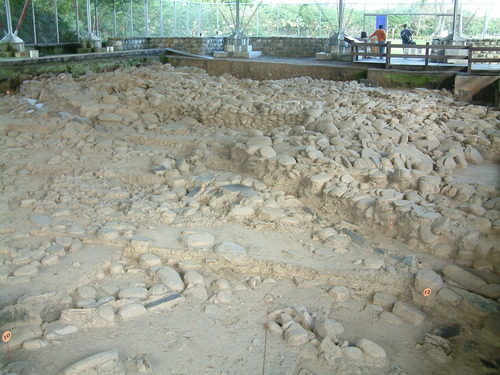 卑南考古遺址